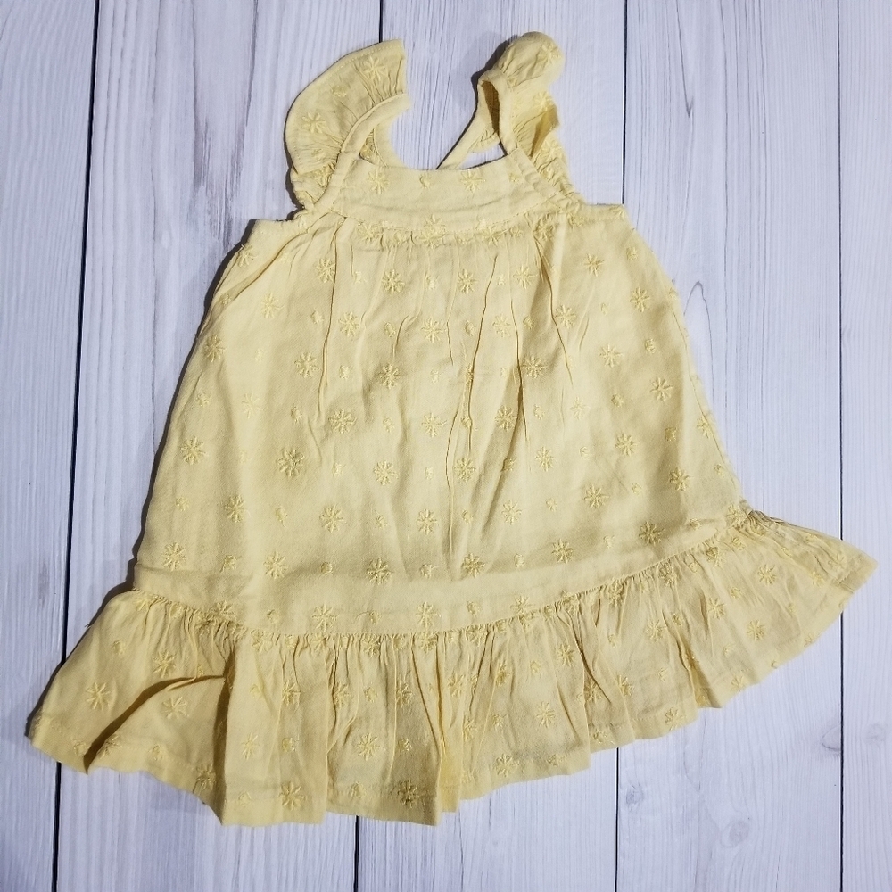 Old Navy Yellow floral flutter sleeve dress Size 6-12 mo NWT